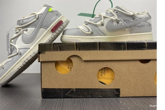  25  DM1602-121 Nike Low Dunk Off-White Lot 0117